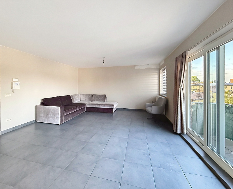 Gezellig appartement met terras in het centrum van Wondelgem - foto 3