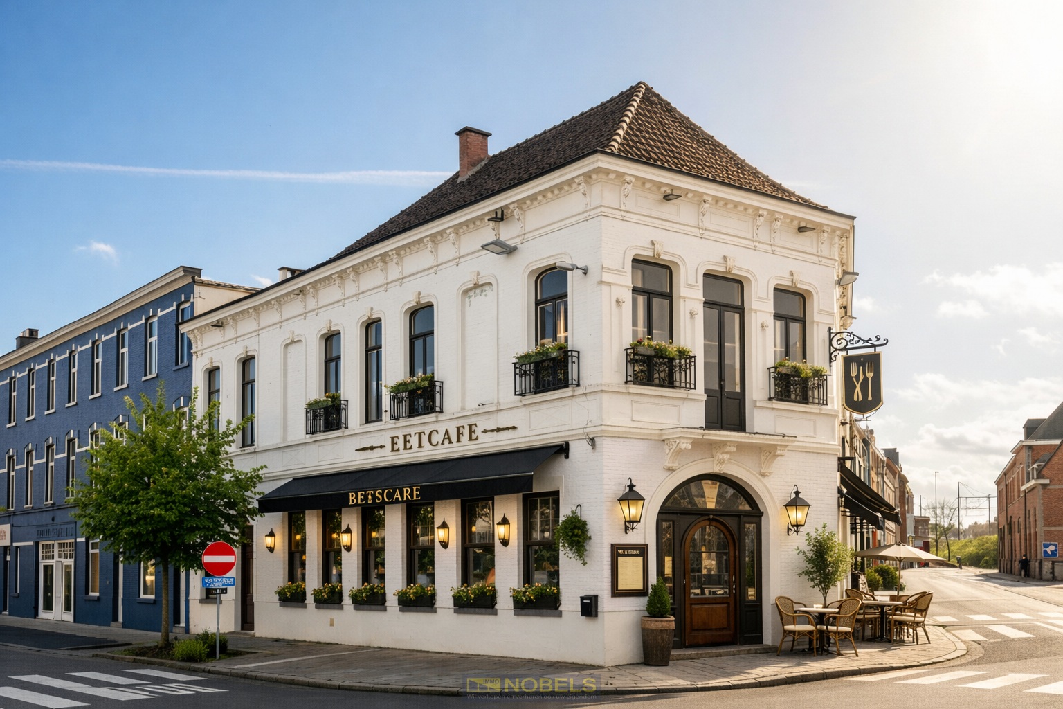 Te koop, commerciële eigendom op toplocatie aan het station van Oudenaarde - foto 1
