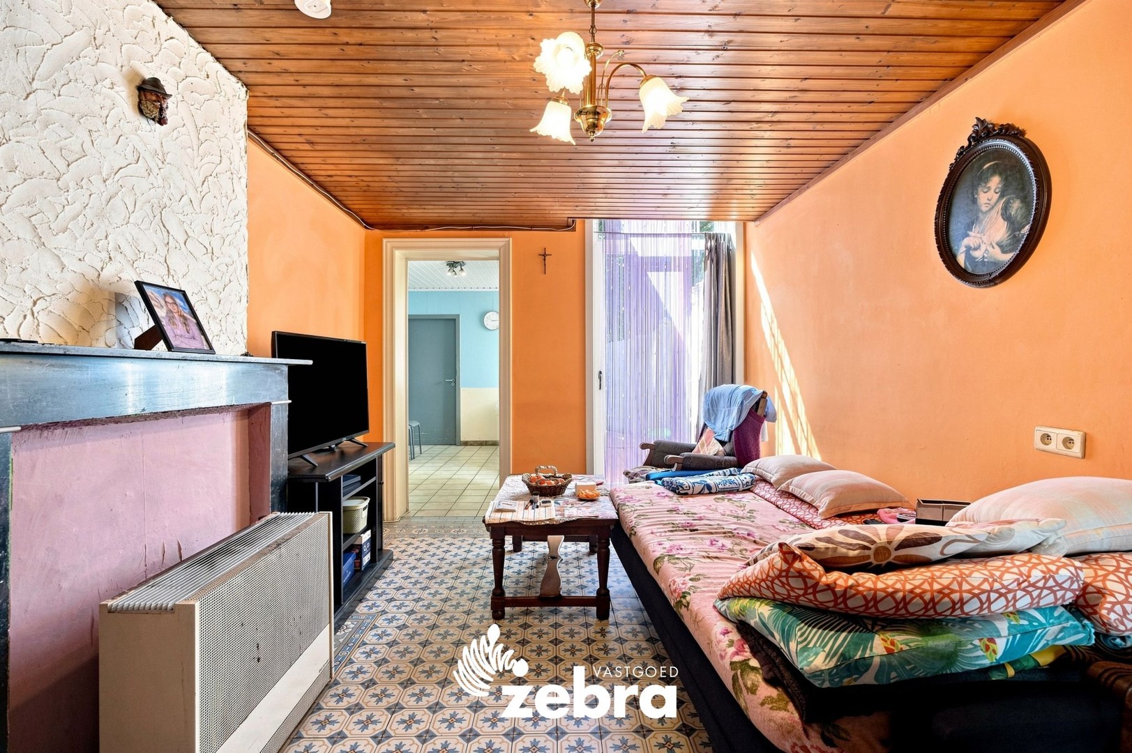 Te renoveren woning met 3 slaapkamers, kelder en zuidwestgerichte stadskoer in Tielt! - foto 5