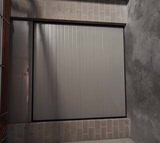 Te koop: gesloten garage (18,37 m²) in Machelen, gelegen in een recent gebouw uit 2011, vlakbij belangrijke invalswegen.Deze praktische garage maakt...