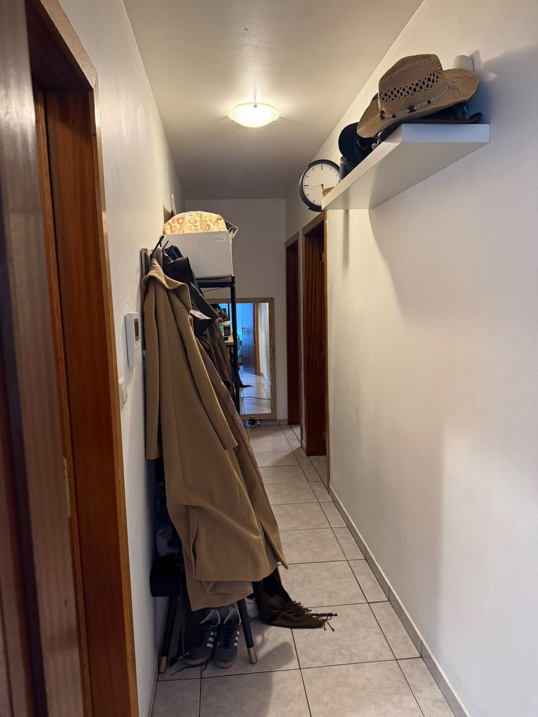 Appartement van 73m² met 2 slks, terras van 8m² en mogelijk bij aan te kopen garagebox. Momenteel verhuurd. - foto 5