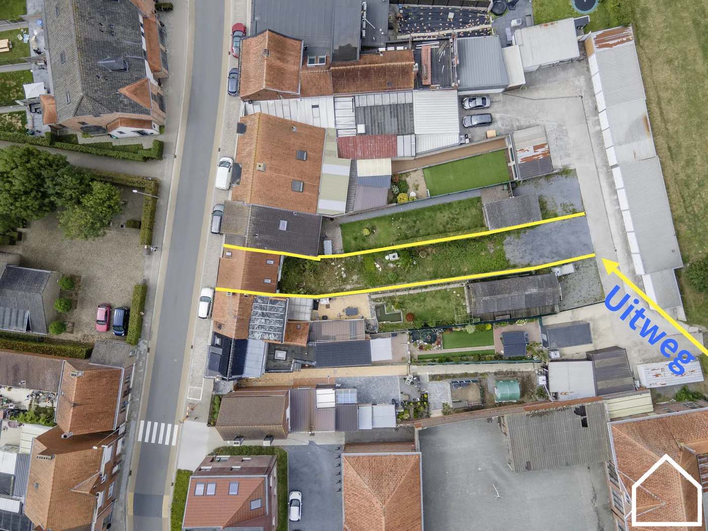 WONING MET UITWEG EN GOEDGEKEURDE ARCHITECTENPLANNEN - foto 3