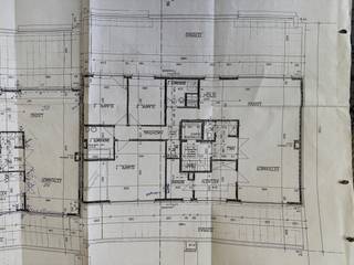 Zeer ruim appartement-penthouse op 6°verdieping,met 3 slpk,2 badk.,grote garage en berging(+25000€)groot terras vooraan en achteraan,inkomhal...