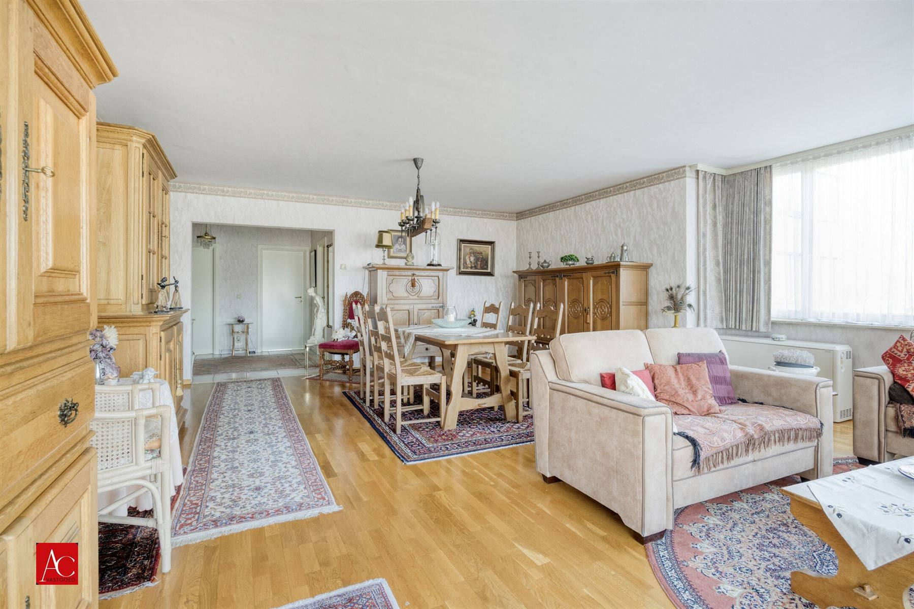 Appartement 3de verdieping met terras en 2 slaapkamers - foto 4