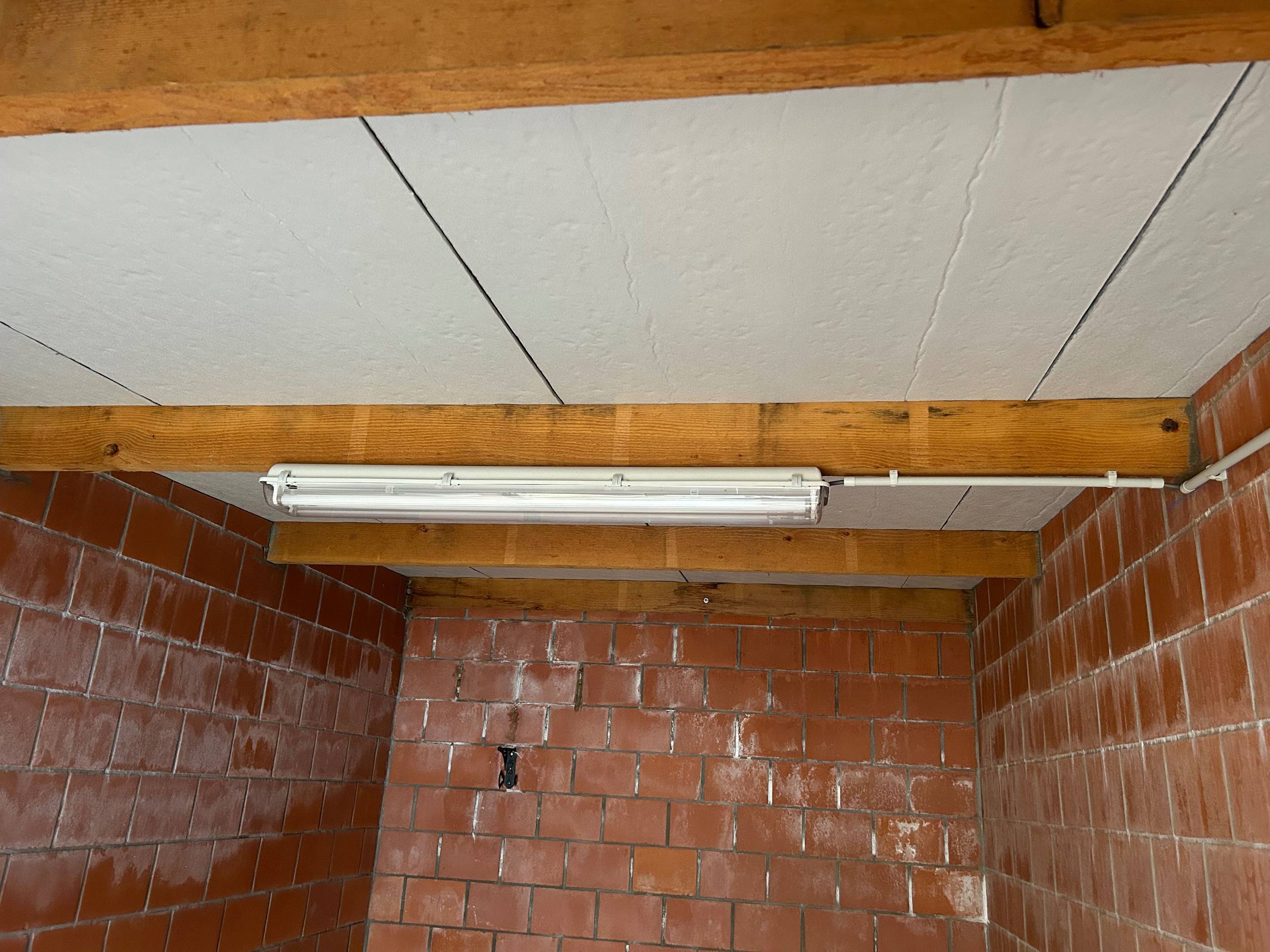 Garage for sale in Bruges - photo 2