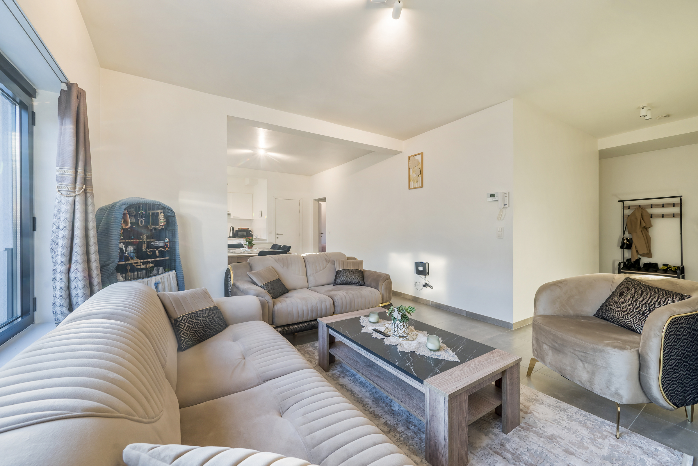 Apartment for sale in Beveren-Kruibeke-Zwijndrecht with 2 bedrooms - photo 4