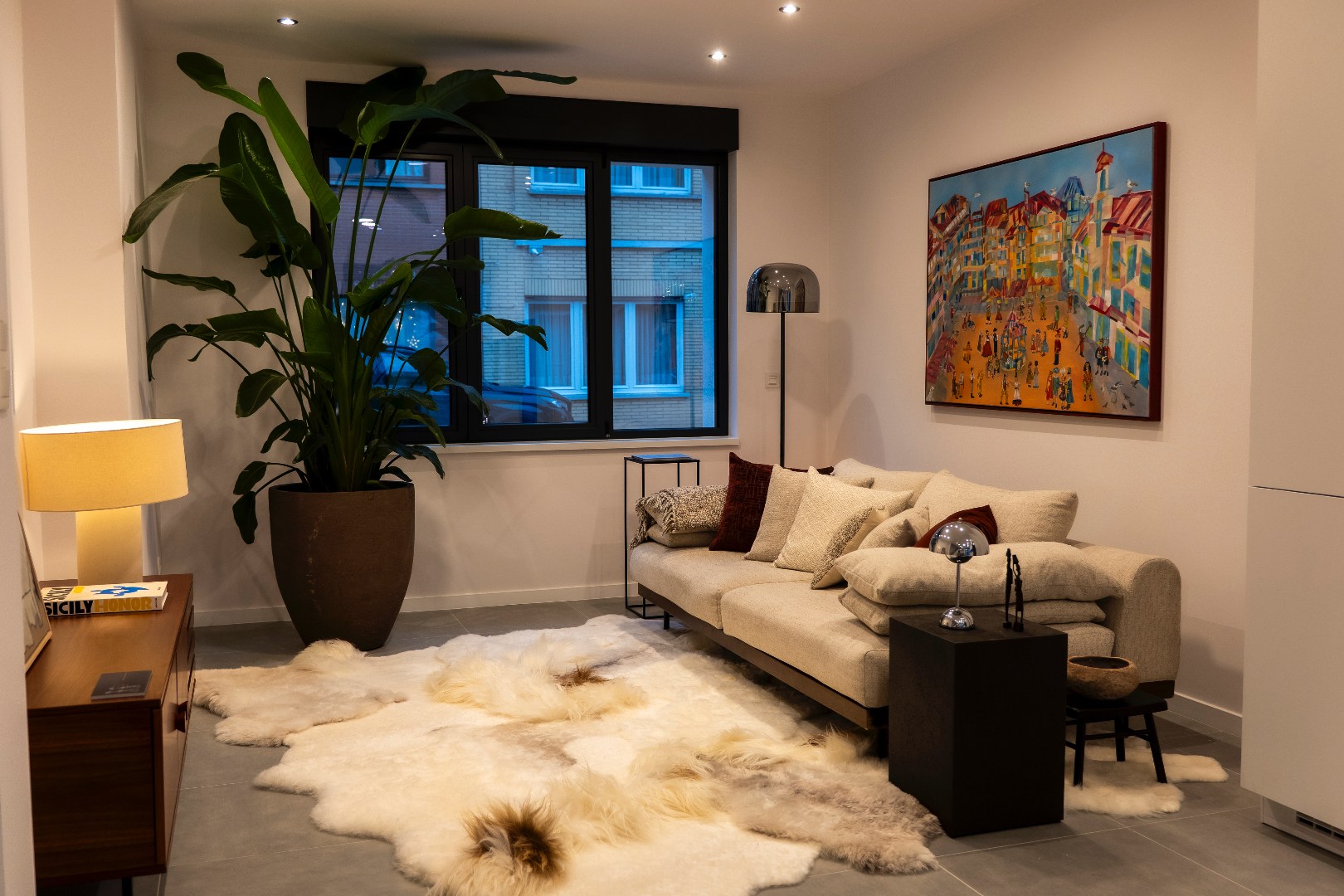 KLASSEVOL GERENOVEERDE WONING NABIJ CENTRUM EN STRAND OOSTENDE - foto 3