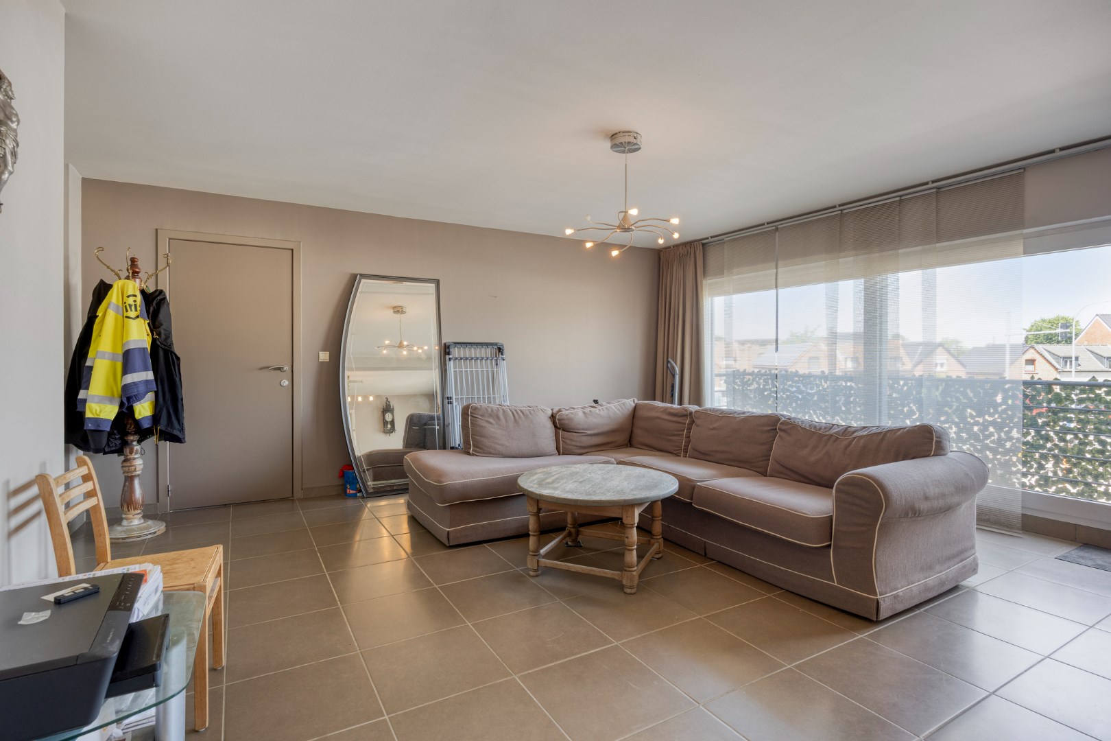 Ruim appartement met 3 slpks, centraal gelegen in Mol ! - foto 3