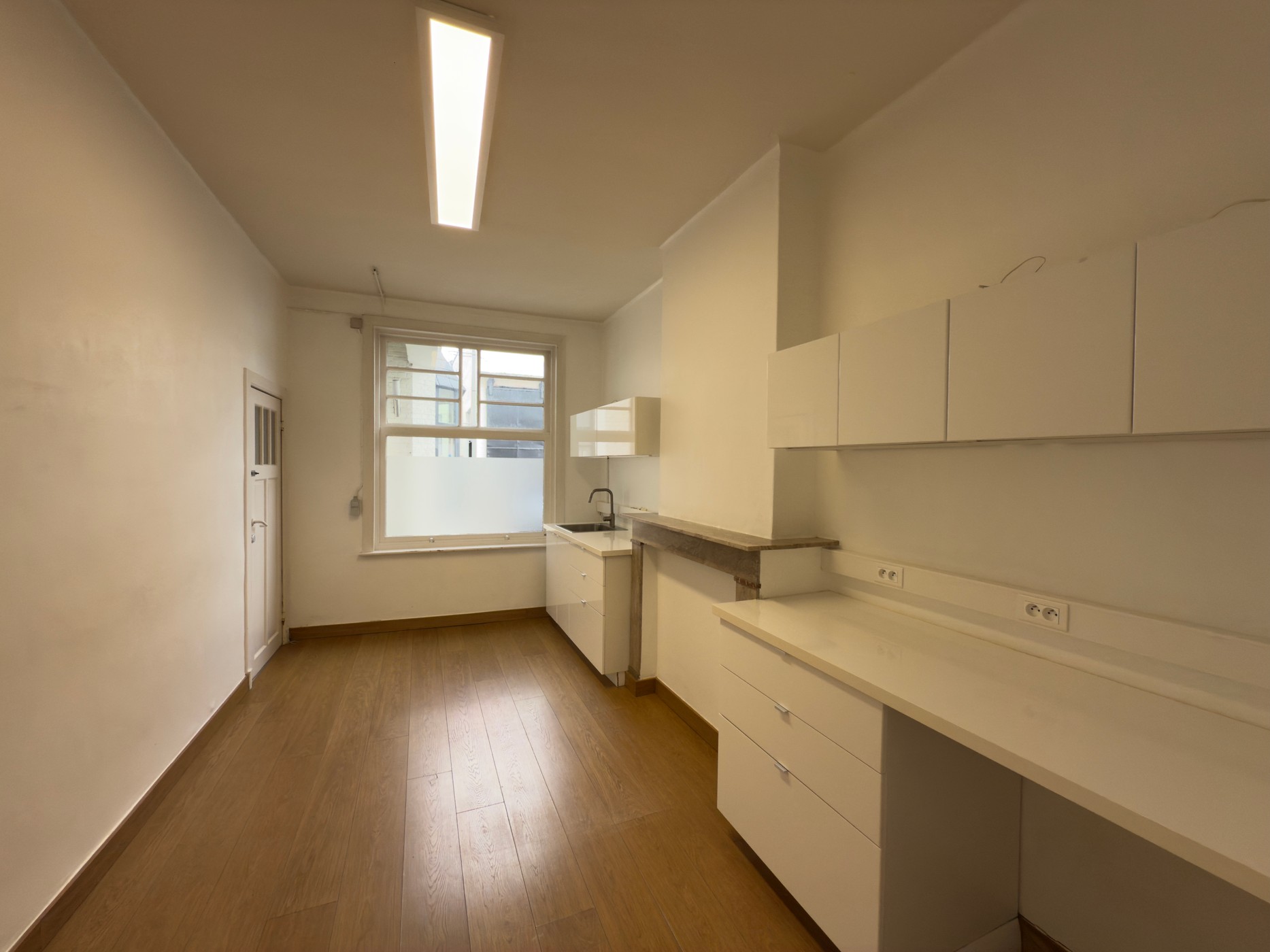 Kantoorruimte 110m² ideaal gelegen te Gent - photo 5