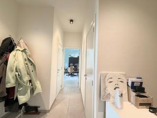 <p>Dit zeer gunstig gelegen gelijkvloers appartement maakt deel uit van de prachtige residentie 'Stuivenberg'.</p><p>Winkels, scholen, openbaar vervoer e.d. bevinden zich op wandelafstand. <br /><br />De indeling van het appartement is als volgt: inkomhal, bezoekerstoilet, ruime en lichtrijke woonkamer met open keuken incl. kookeiland en alle toestellen (vaatwasmachine, koelkast met diepvriesvak, combi-oven), berging/wasruimte, 2 volwaardige slaapkamers, badkamer met inloopdouche en dubbele wastafel en een tuin met ruim en zonnig terras.<br />Het appartement beschikt tevens over een ondergrondse private kelderberging, een ondergrondse autostaanplaats en een gemeenschappelijke fietsenstalling. <br /><br />Troeven:</p><ul><li><p>Energiezuinig ontwerp in combinatie met een tijdloze uitstraling</p></li><li><p>Hoog wooncomfort dankzij aangename leefruimte met veel daglicht en zongericht terras/tuin</p></li><li><p>Gunstige ligging</p><p></p><p><strong>Beschikbaar per 01/07/2026</strong></p><p>Provisie gemeenschappelijke kosten: €95/maand</p><p></p><p>Een bezoek kan uitsluitend worden aangevraagd via onze website: http://www.vastgoeddevos/te-huur, klik het pand aan en klik vervolgens op "Maak een afspraak".</p></li></ul>