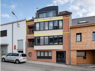 ENERGIEZUINIG en INSTAPKLAAR APPARTEMENT met VEEL LICHTINVAL. Dit VERZORGD APPARTEMENT bevindt zich in een DOODLOPENDE STRAAT, midden in het...