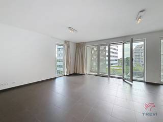 ANDERLECHT, dicht bij het kanaal en het Astridpark, vlakbij alle voorzieningen, mooi appartement met 2 slaapkamers van ± 92 m² op de 3e verdieping...