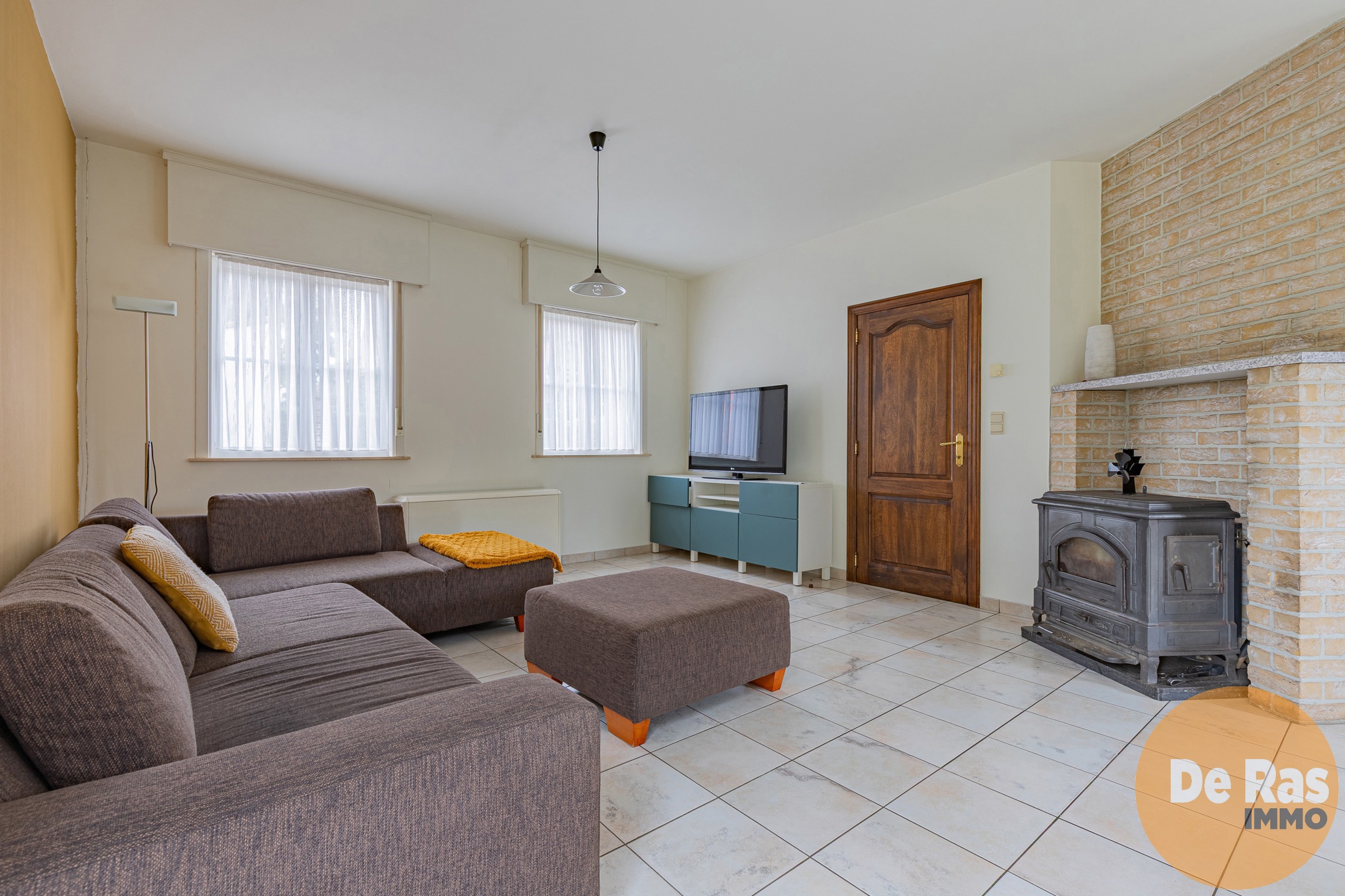 WICHELEN - Goed onderhouden woning op goede locatie met tuin - foto 3