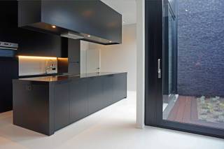 In hartje Ruiselede vinden we dit uniek vastgoed terug. De exclusieve loft werd volledig nieuw gebouwd aan de achterkant van een...