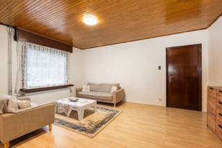 [[ DIT PAND NEEMT DEEL AAN DE ERA OPEN HUIZEN DAG OP 14/3 VAN 14:30 TOT 15:30 ]]Te koop: karaktervolle woning in het centrum van Hamme, op korte...