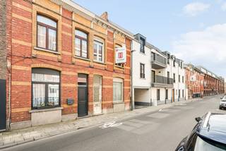 Te renoveren woning 3 slpk garage en koer in het centrum van Turnhout.Gelegen op wandelafstand van de Grote Markt van Turnhout ligt deze...