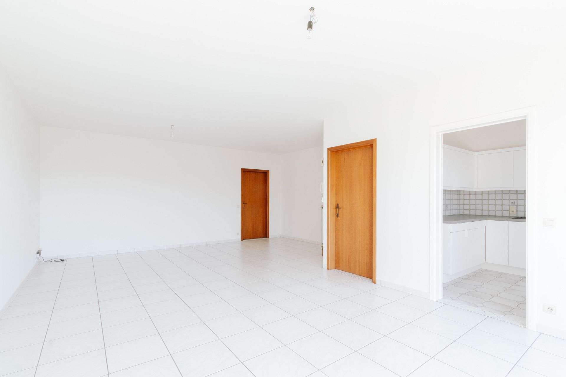Ruim lichtrijk appartement te Vremde. - foto 4