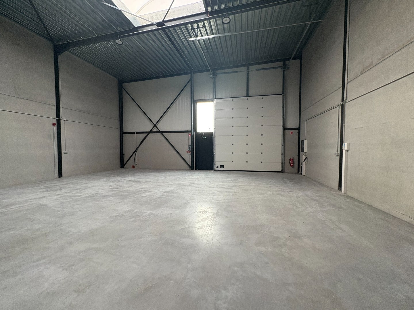 Nieuwbouw KMO-unit te huur van ca. 180 m² in project Saturnus - foto 5