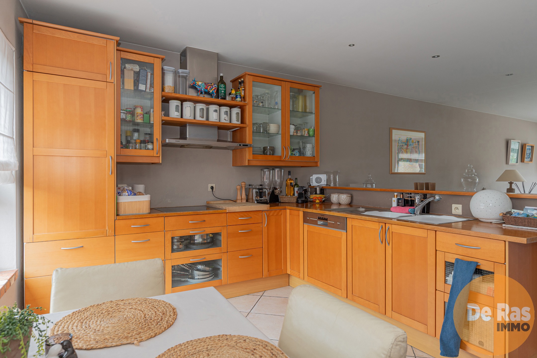 DENDERHOUTEM - Bel - etage met 3 slpk, tuin en ruime garage - foto 5