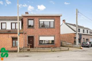 Te renoveren HOB in het centrum van Grobbendonk.Deze te renoveren woning biedt een stevige basis aan met enorm veel potentieel zowel binnen als...