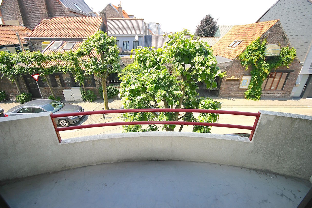Appartement à louer à Eeklo avec 3 chambres - photo 3