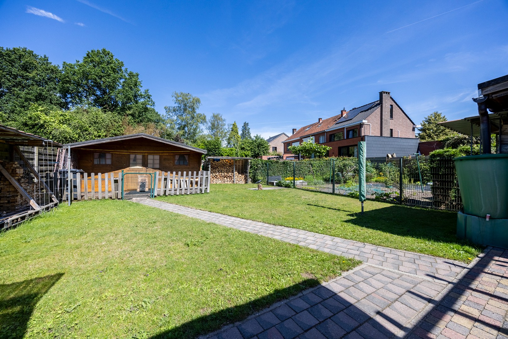 House for sale in Brasschaat with 3 bedrooms - photo 3