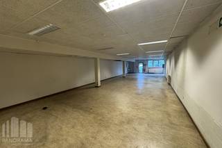 This versatile commercial building in Zaventem offers an exceptional combination of 1,206 m² of functional storage space, 152 m² of mezzanine, and 227 m² of office space, making it ideal for companies seeking a strategically located and flexibly usable business environment. Thanks to its location close to the E40, the Brussels Ring Road R0, and the A201 towards Brussels Airport, the building benefits from excellent accessibility, while the airport is only 5 km away.<br /><br />The building features spacious warehouse units ranging from 607 m² to 2,957 m², combined with office spaces from 227 m² up to 3,717 m². An ideal solution for businesses looking to combine logistics, flexibility and a professional working environment.<br />The warehouse space benefits from a clear height of 8.5 m and is perfectly suited for logistics or industrial activities. The first warehouse is currently fitted out with suspended ceilings, partition walls and additional facilities, but can easily be converted back into a traditional open warehouse space.<br /><br />The various units can also be flexibly combined with office spaces, allowing the building to adapt seamlessly to a wide range of business needs.<br /><br />The office areas provide a bright and efficient working environment with large windows ensuring abundant natural daylight. The suspended ceiling is equipped with integrated LED lighting, ventilation and an HVAC system with air distribution for optimal air circulation. The flexible layout makes it easy to create both open-plan workspaces and enclosed meeting rooms.<br /><br />The site offers 67 parking spaces for staff and visitors, further enhancing accessibility. The entire complex is immediately available and represents an ideal opportunity for companies looking to expand in a location with maximum visibility and accessibility.<br /><br />For additional information, specifications, plans or a non-binding site visit, please contact PANORAMA B2B at +32 477 30 40 05.