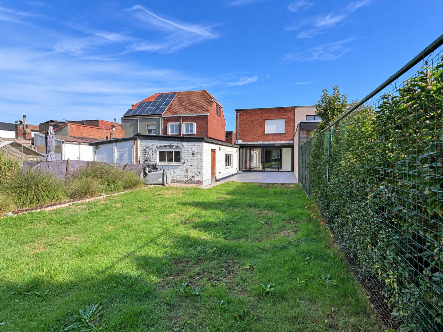 Gerenoveerde woning met diepe tuin en garage in Zelzate - foto 2