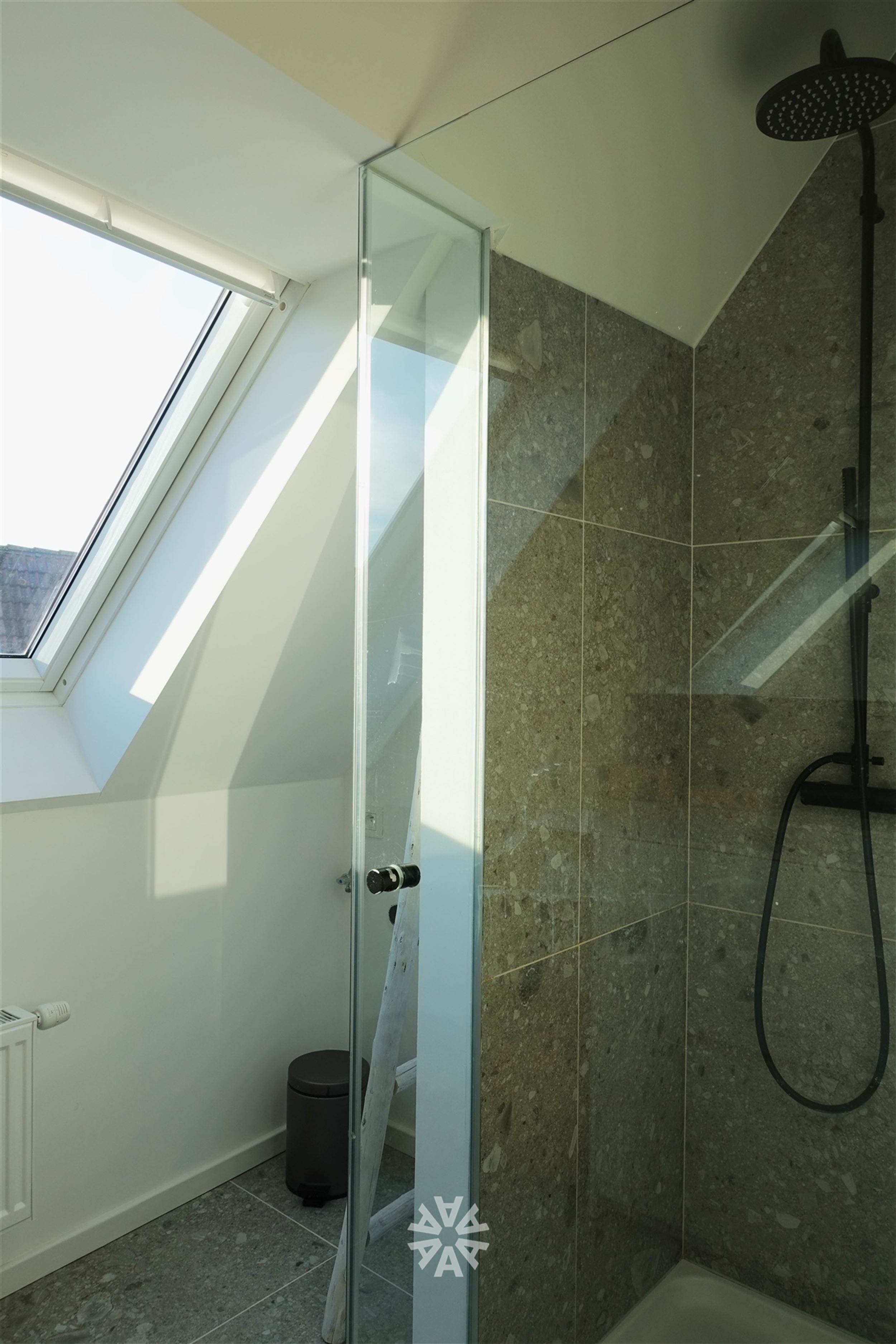 Prachtig twee slaapkamer appartement te huur op uitstekende locatie in Gent - foto 5