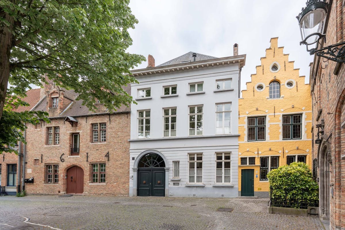 Manoir exclusif à vendre au cœur de Bruges - photo 2