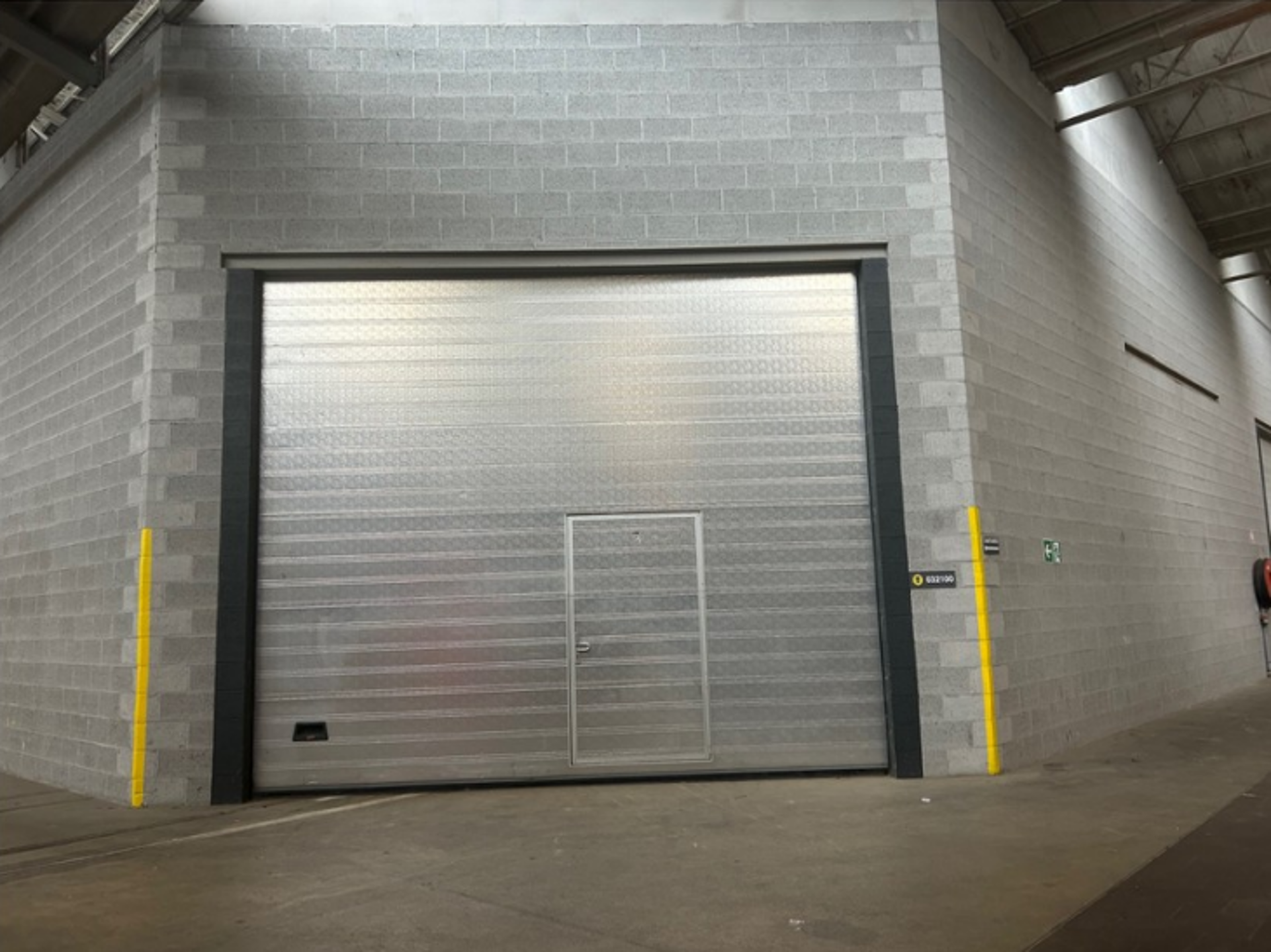 Magazijn te huur – 500 m² – Saint-Servais - foto 2