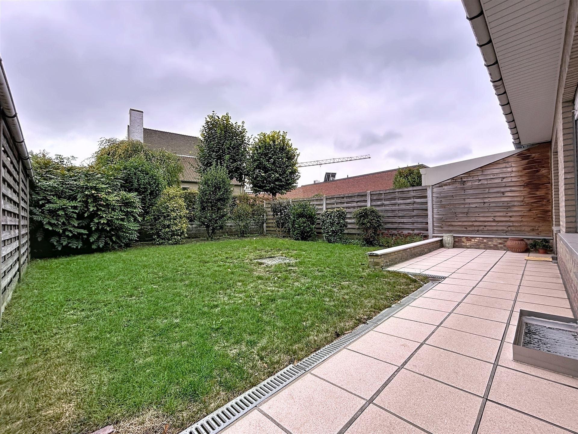 Halfopen woning - foto 3