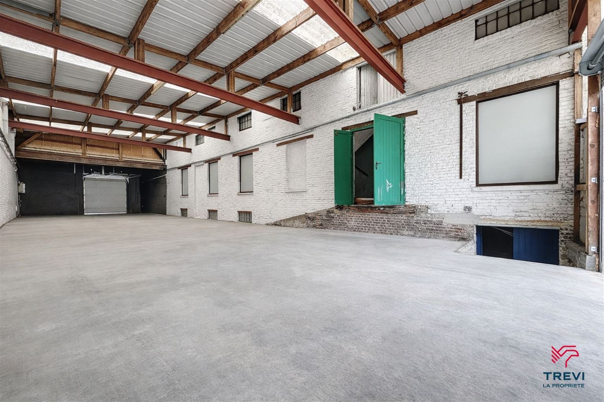 Ensemble de 3 hangars – Lodelinsart - photo 4