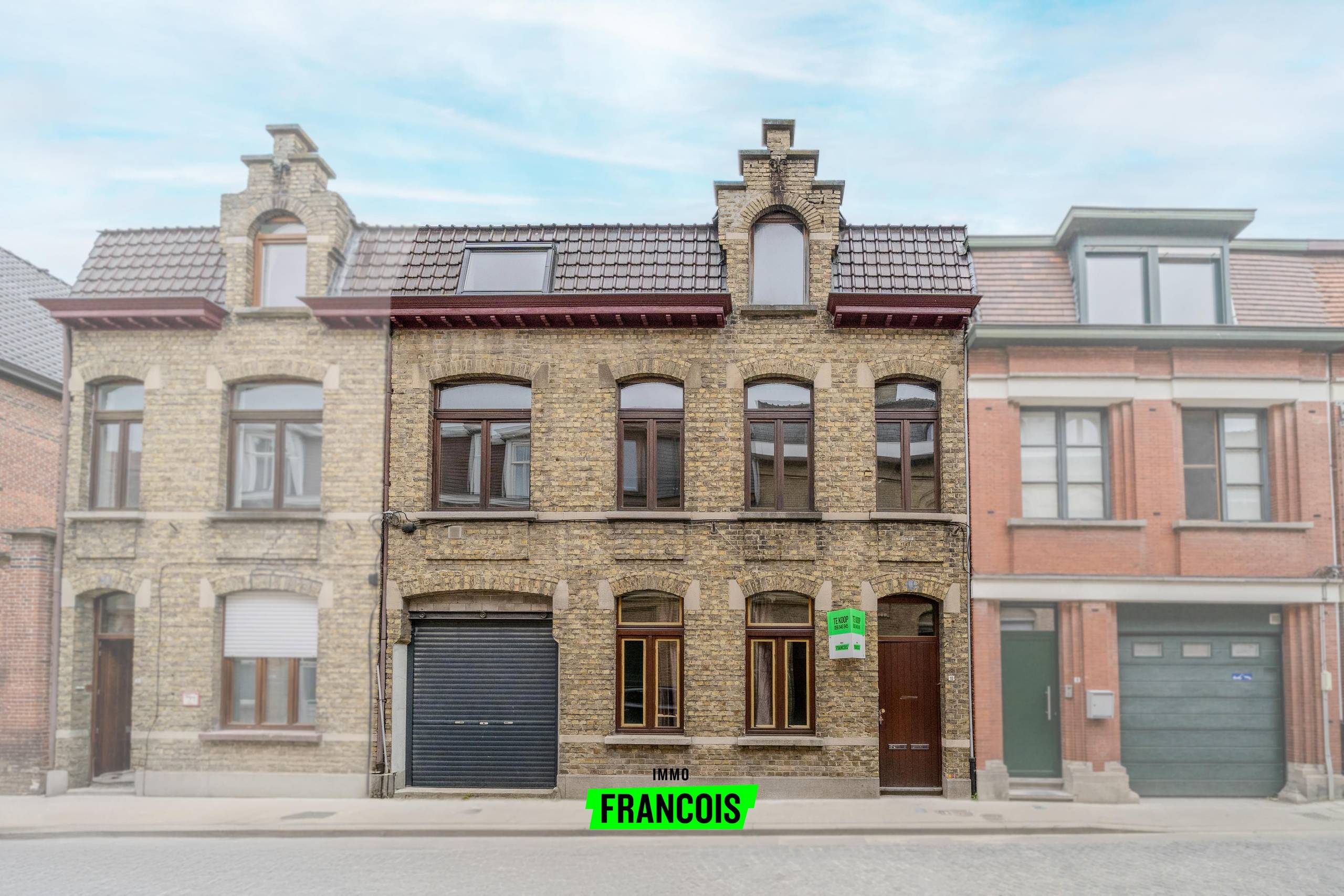 Ruime renovatiewoning met garage in Ieper - foto 1