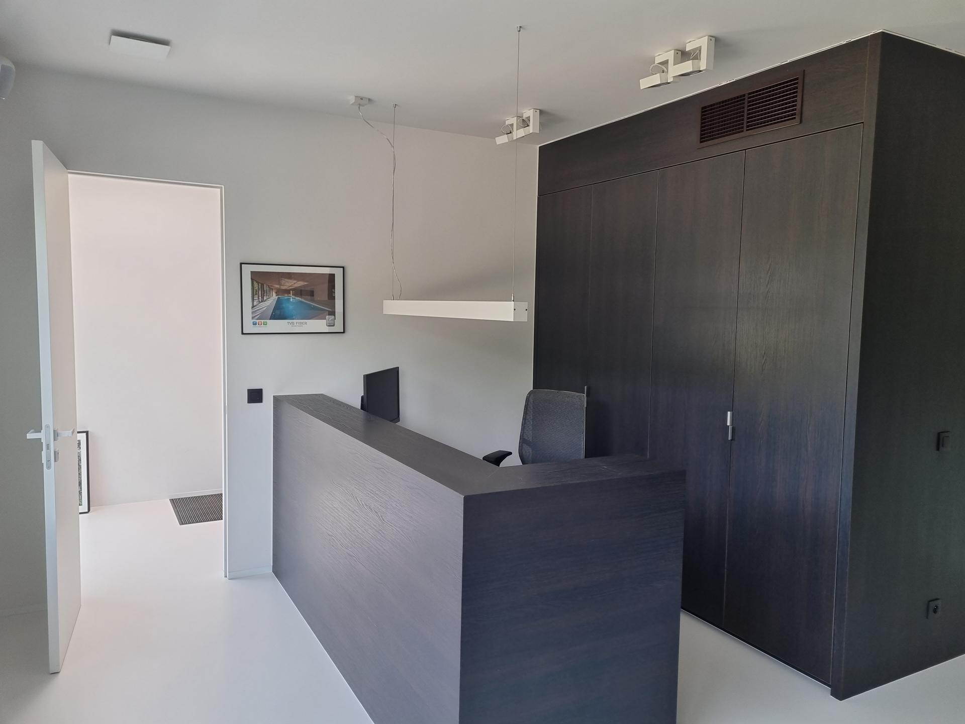 Te huur: modern kantoor vlakbij de E314 - foto 2