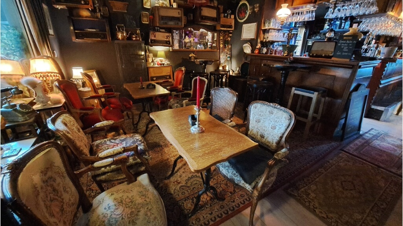 Zeer ruim handelspand met groot TERRAS te koop in Sint-Kruis Brugge. - foto 5