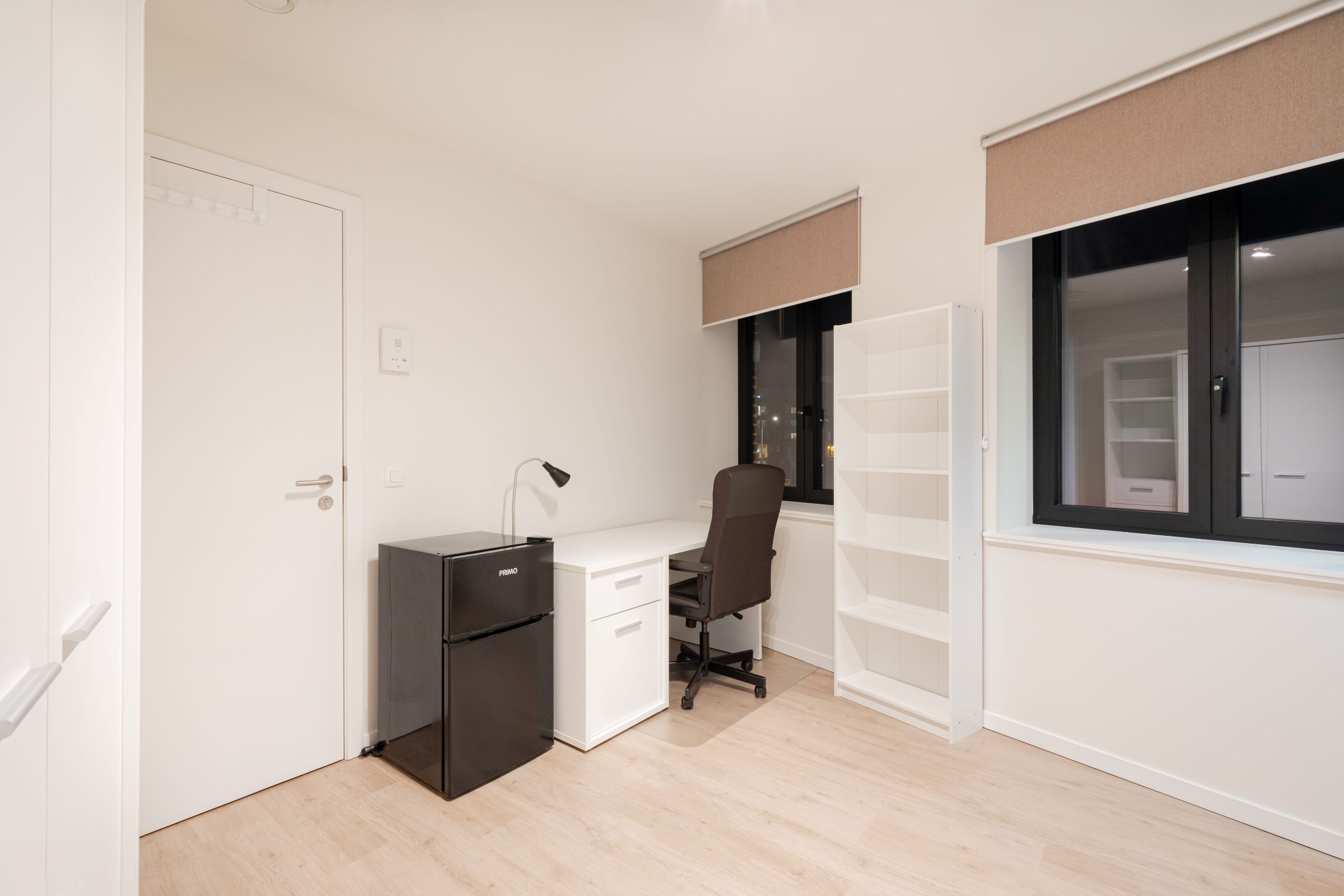 Bemeubelde studentenkamer in hartje Leuven - foto 2