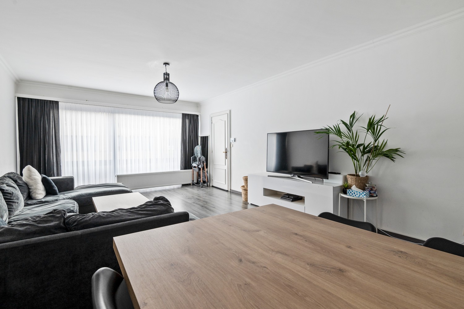 Instapklaar appartement op de 1ste verdieping met 2 slaapkamers en berging te Mortsel! - foto 5