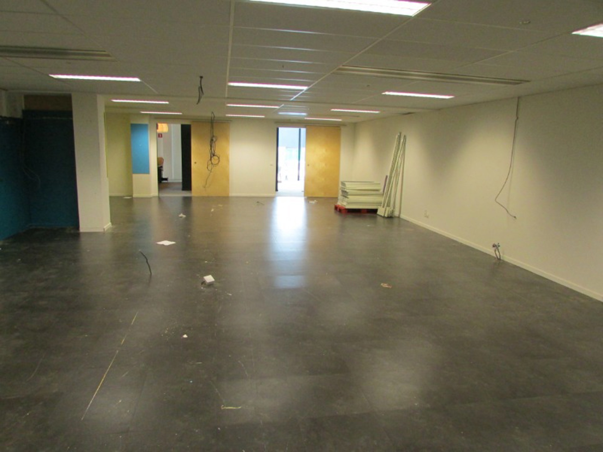 UITZONDERLIJKE VOORWAARDEN voor deze moderne kantoren in Groot-Bijgaarden! - foto 5