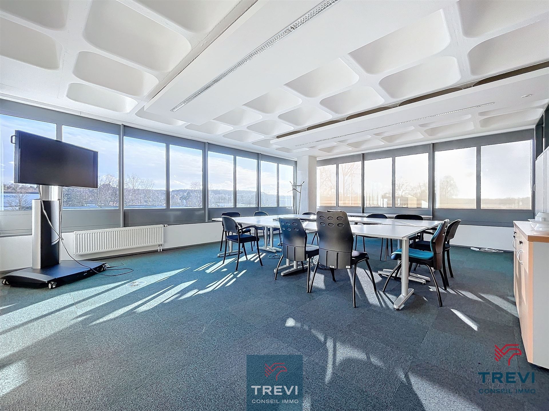 Commercieel te huur in Wauthier-Braine - foto 2