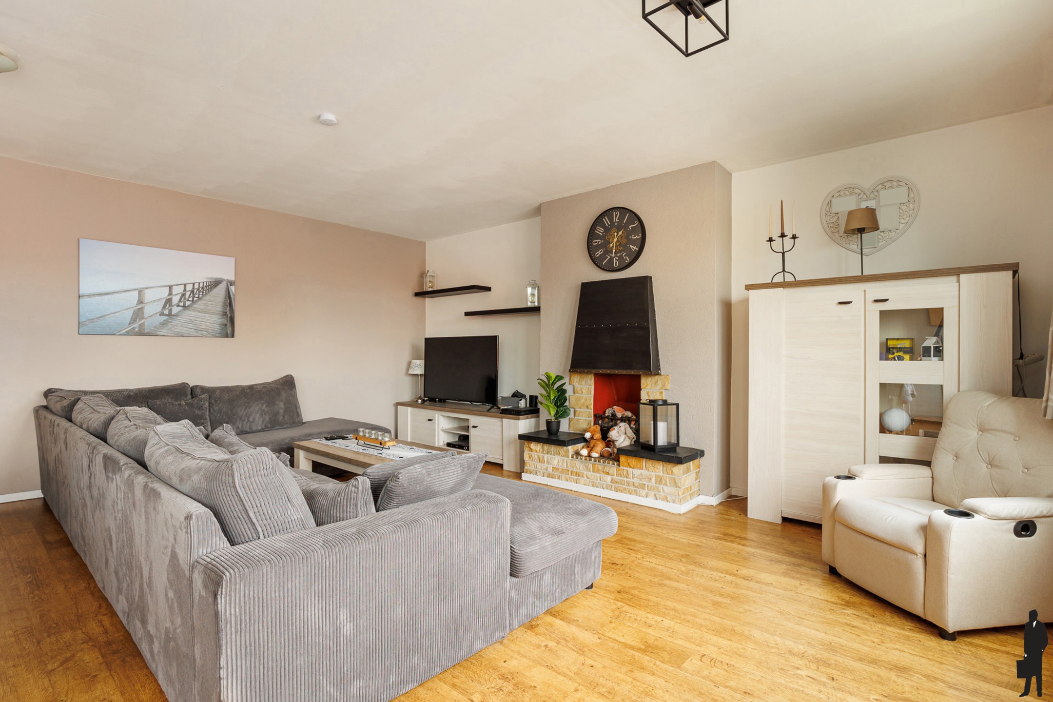 Appartement op zeer gunstige ligging met 3 slpk en garagebox - foto 2