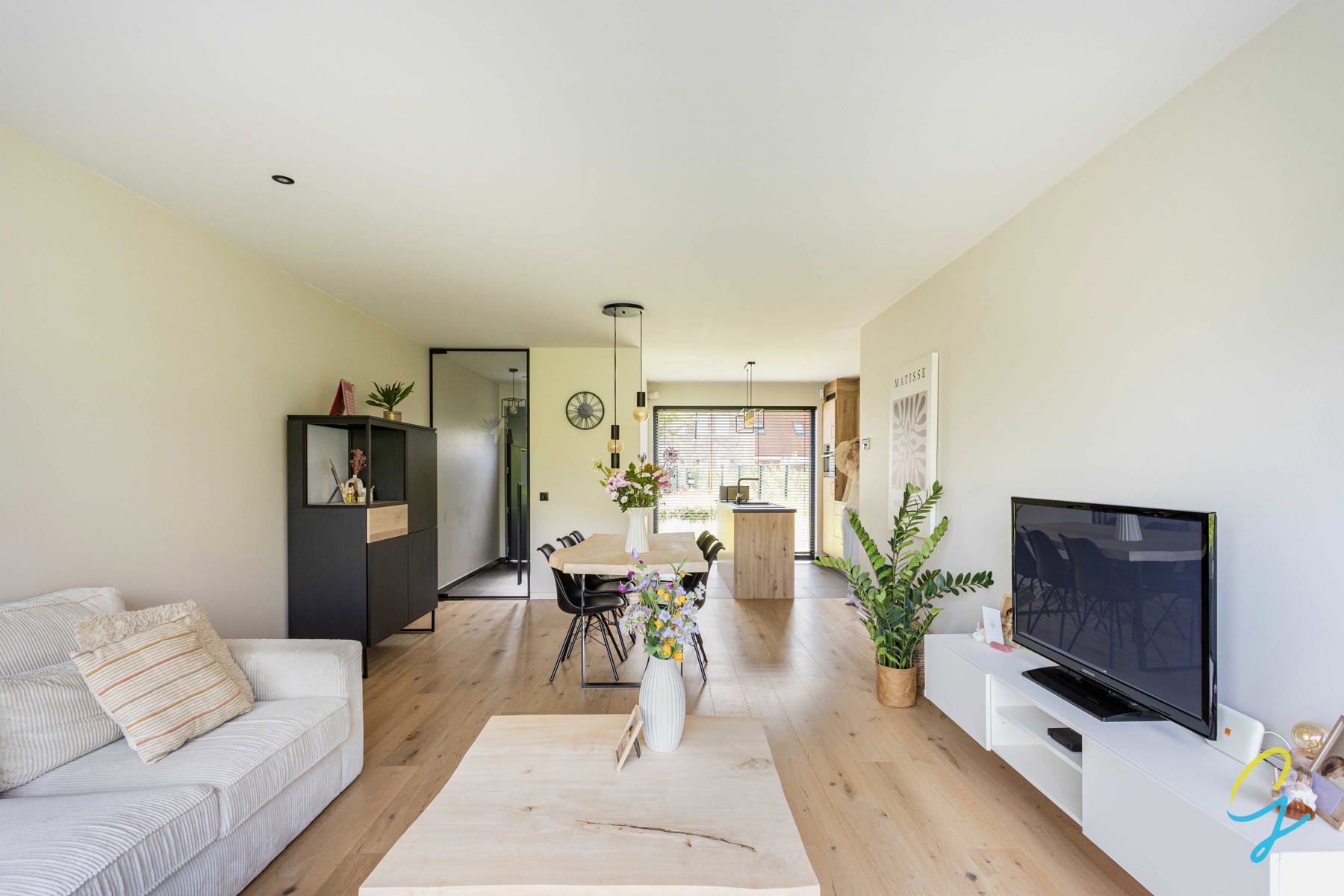 Te koop Instapklare recente woning met 3 slaapkamers op toplocatie - foto 4