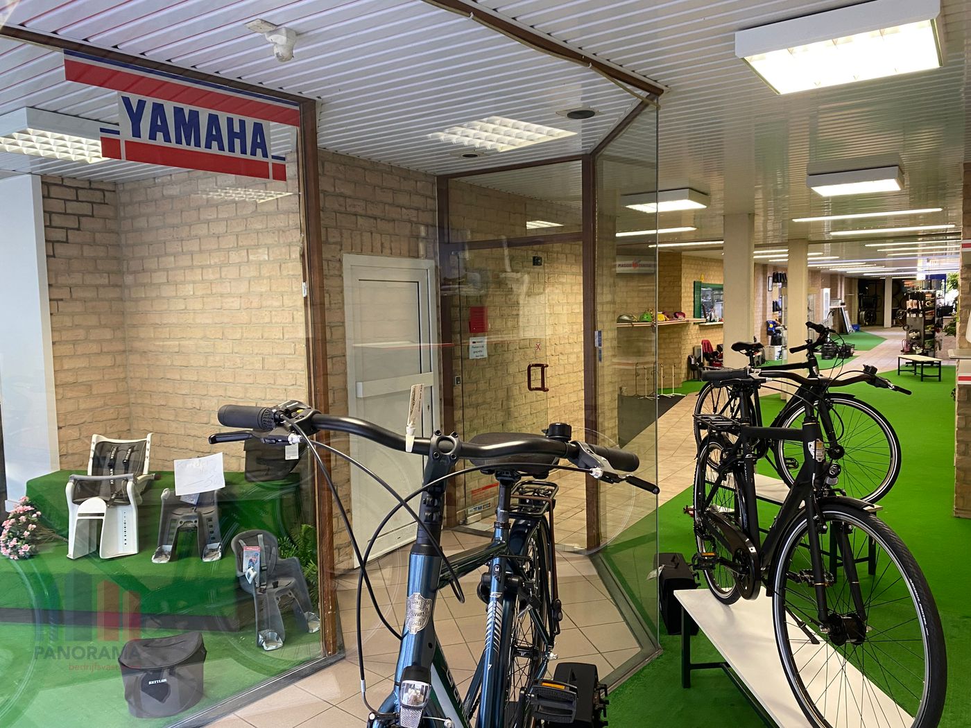 Handelspand van 43 m² met visibiliteit in De Panne - foto 3