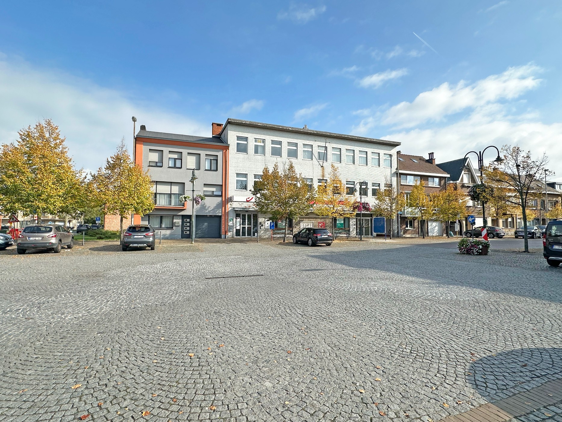 Handelspand met top visibiliteit te koop in hartje Lebbeke! - foto 4