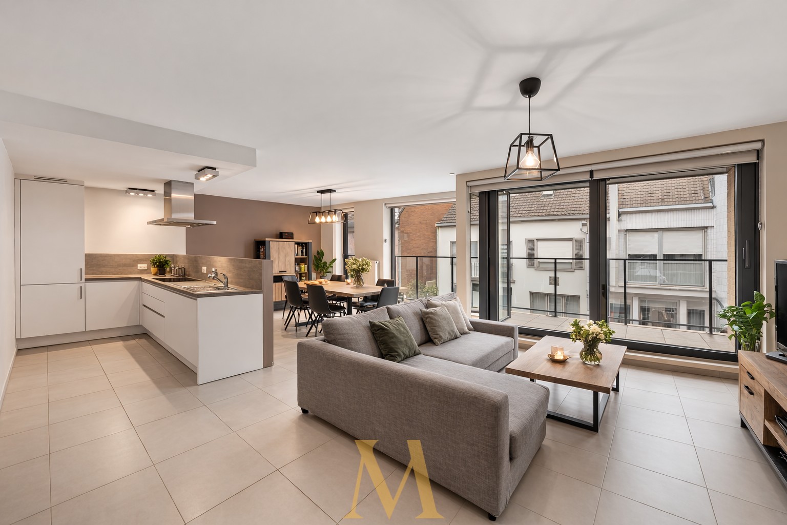 Instapklaar en energiezuinig appartement met 2 terrassen op toplocatie in Waregem - foto 1