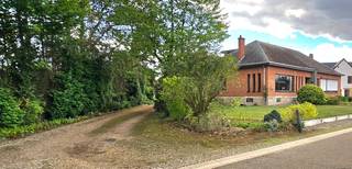 Voor een afspraak bel Kim 0473 72 33 62Te renoveren woning HOB op een grondoppervlakte van 1076ca. Deze woning ligt in een rustige omgeving in de...