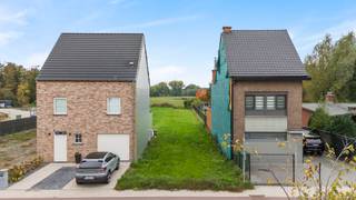 Ben je op zoek naar een mooi gelegen bouwgrond voor een gesloten bebouwing in Sint-Niklaas? Dan is dit perceel zeker iets voor jou!De goede locatie,...