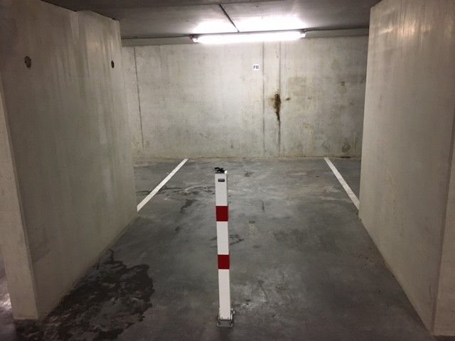 Garage à louer à Dixmude - photo 4