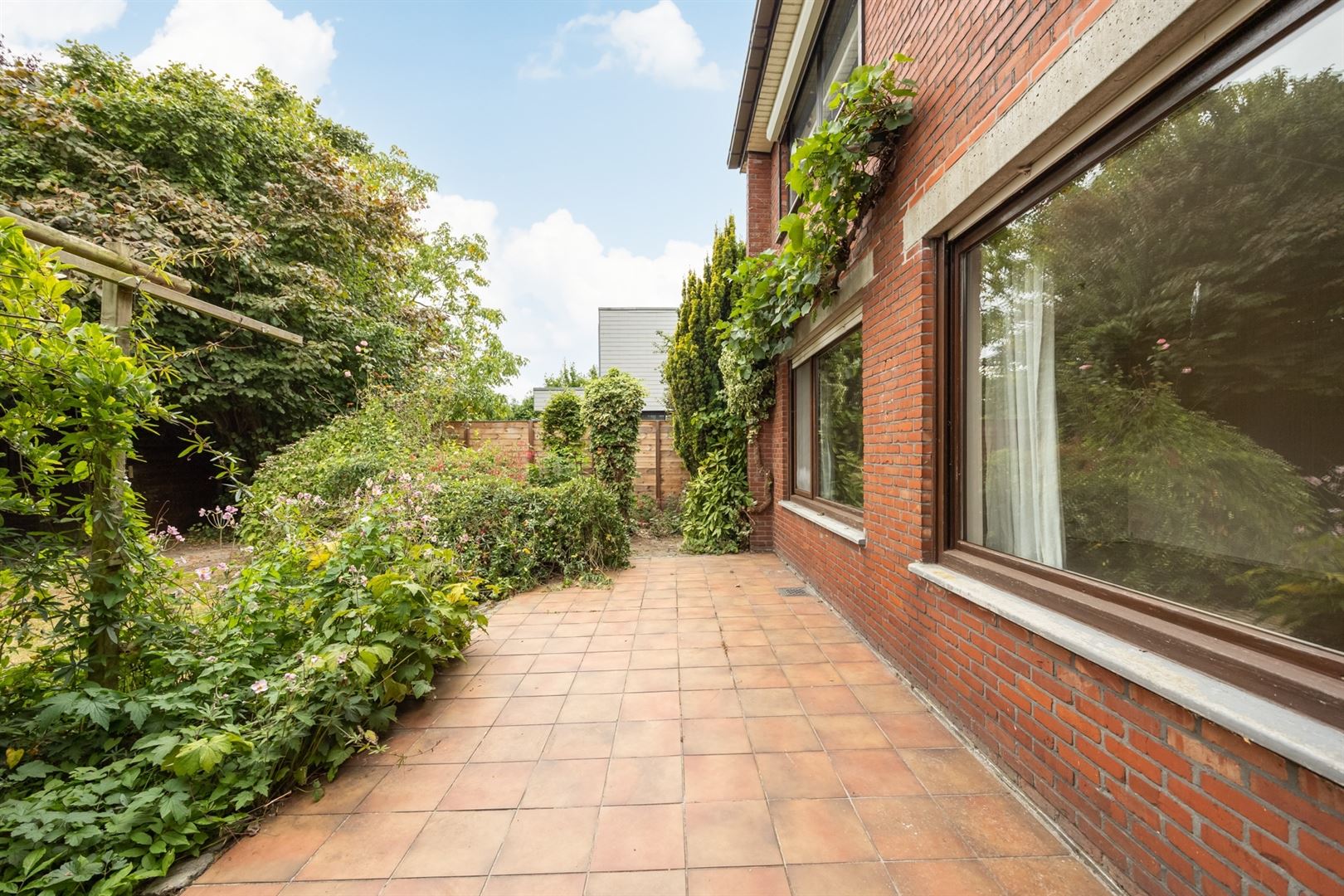 Halfopen woning met potentieel - foto 2