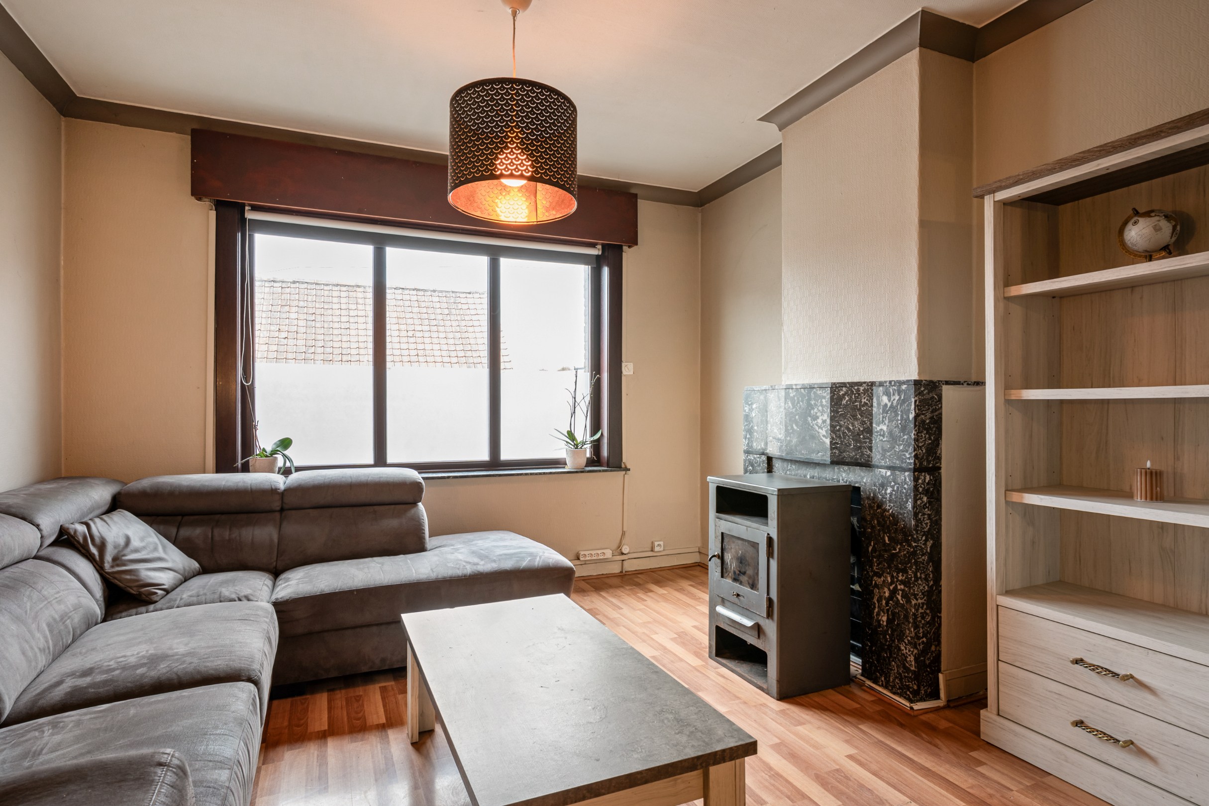 Grande maison avec jardin et garage près du centre de Deinze. - photo 4